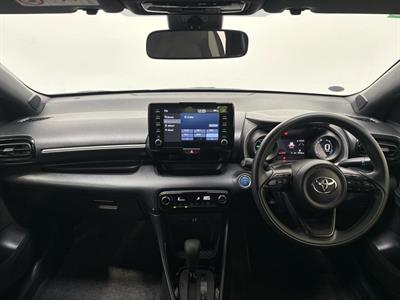 2021 Toyota Yaris - Thumbnail
