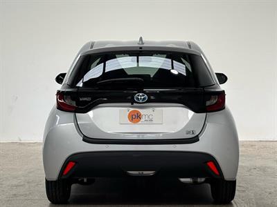 2021 Toyota Yaris - Thumbnail