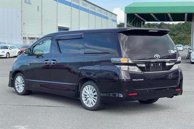 2012 Toyota Vellfire - Thumbnail