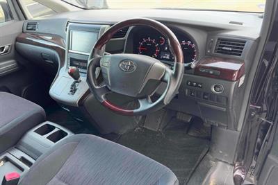 2012 Toyota Vellfire - Thumbnail