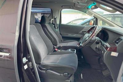 2012 Toyota Vellfire - Thumbnail