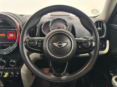 2017 Mini Cooper - Thumbnail