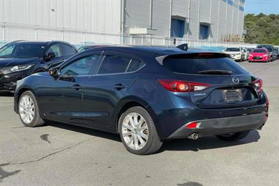 2015 Mazda Axela - Thumbnail