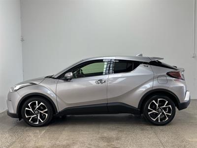 2018 Toyota C-HR - Thumbnail