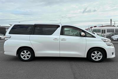 2012 Toyota Vellfire - Thumbnail