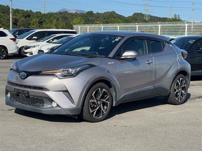 2017 Toyota C-HR - Thumbnail