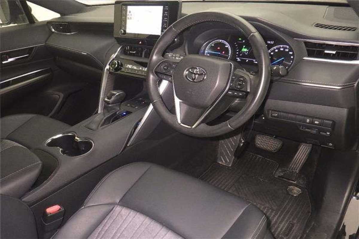 2020 Toyota HARRIER HYBRID