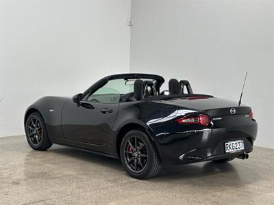 2016 Mazda Roadster - Thumbnail