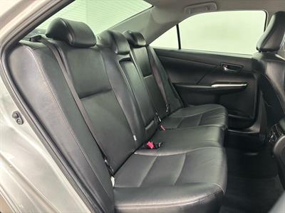 2013 Toyota Camry - Thumbnail