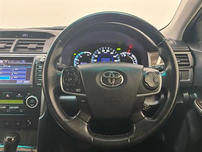 2013 Toyota Camry - Thumbnail