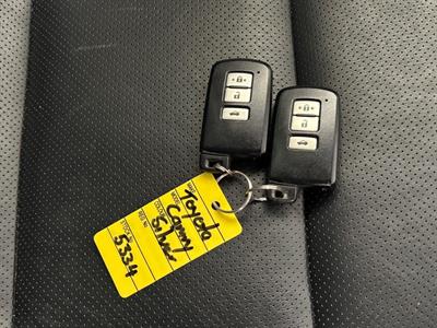 2013 Toyota Camry - Thumbnail