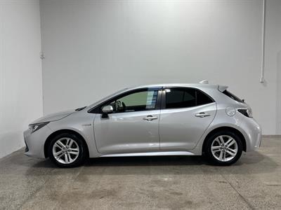 2020 Toyota Corolla - Thumbnail