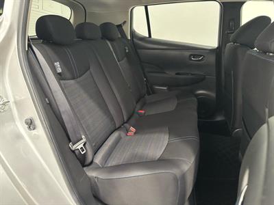 2019 Nissan Leaf - Thumbnail