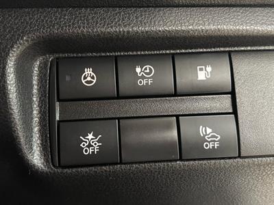 2019 Nissan Leaf - Thumbnail