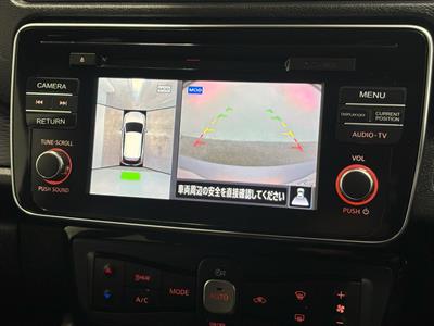 2019 Nissan Leaf - Thumbnail