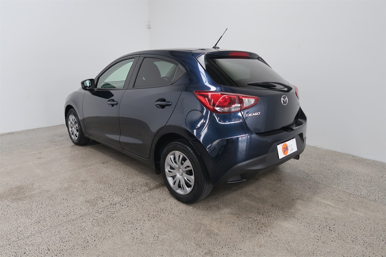 2015 Mazda Demio