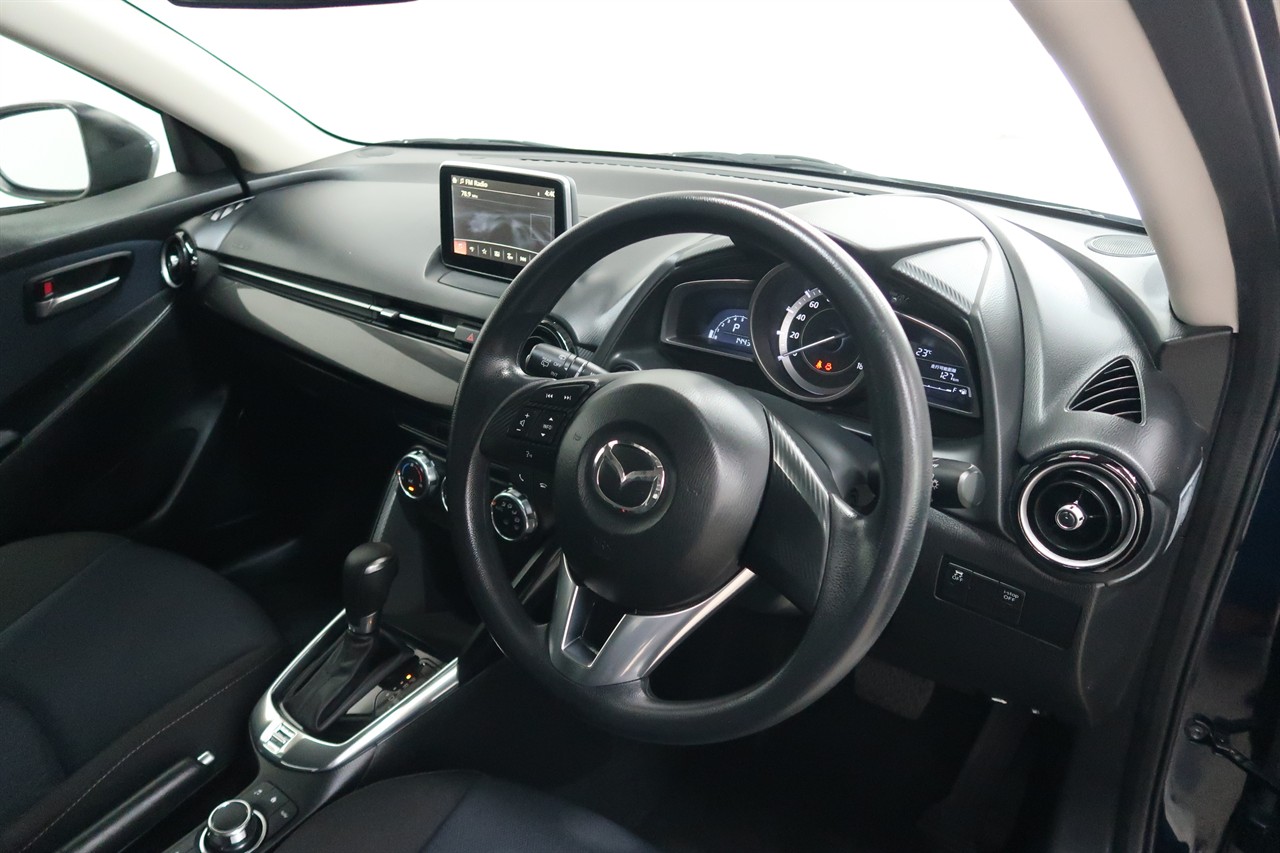 2015 Mazda Demio