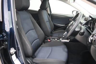 2015 Mazda Demio - Thumbnail