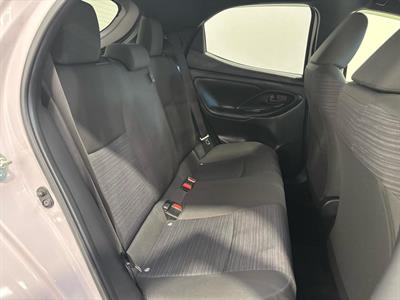 2020 Toyota Yaris - Thumbnail