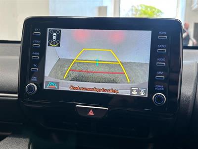 2020 Toyota Yaris - Thumbnail