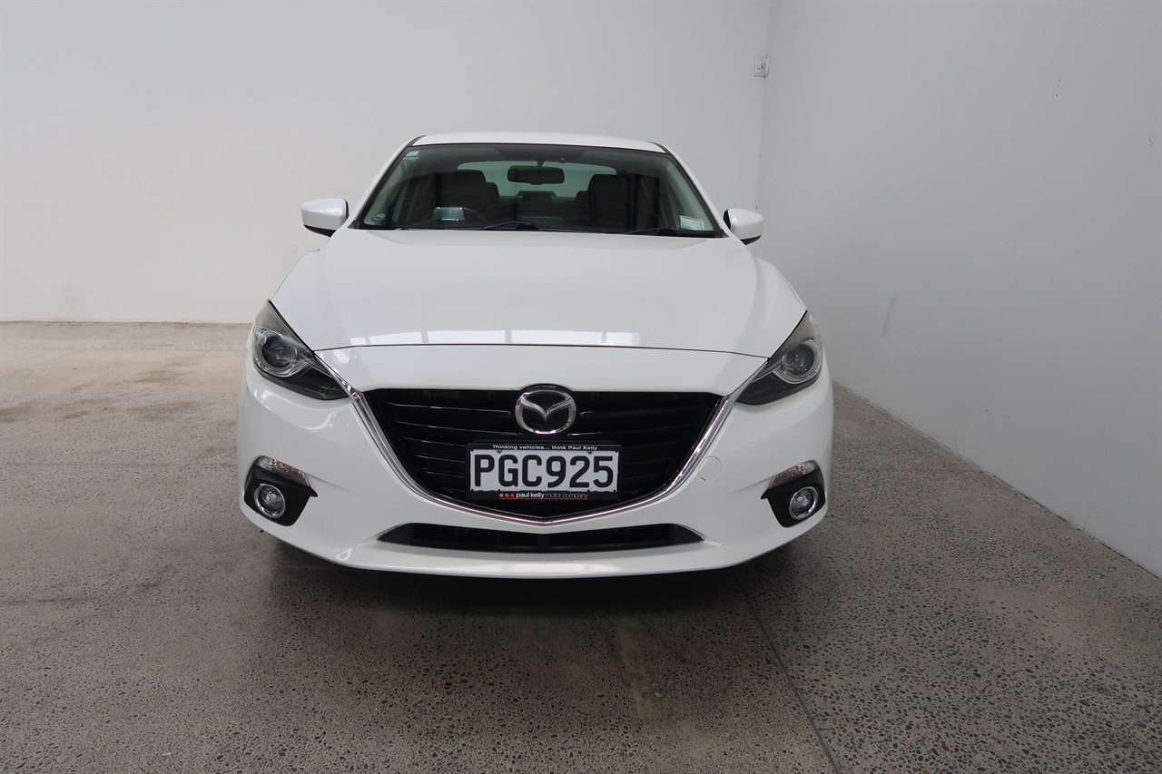 2013 Mazda Axela