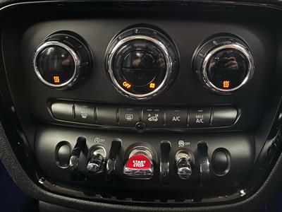 2016 Mini Cooper - Thumbnail