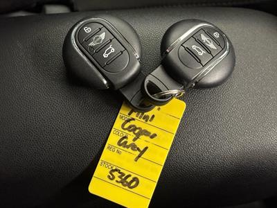 2016 Mini Cooper - Thumbnail