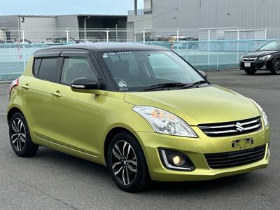 2015 Suzuki Swift - Thumbnail