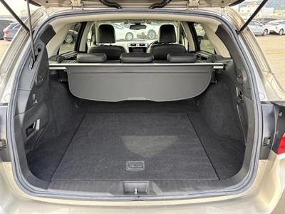 2016 Subaru Outback - Thumbnail