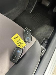 2020 Toyota Yaris - Thumbnail