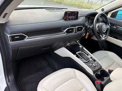 2017 Mazda CX-5 - Thumbnail