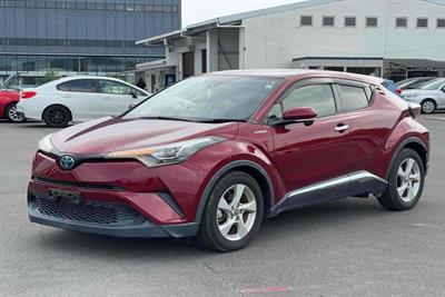 2017 Toyota C-HR - Thumbnail