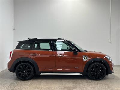 2017 Mini Cooper - Thumbnail