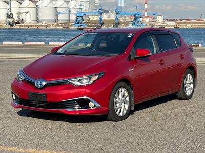 2016 Toyota Auris - Thumbnail