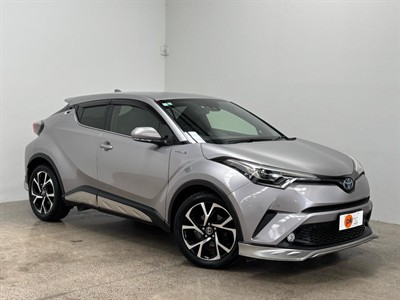 2017 Toyota C-HR - Thumbnail