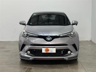 2017 Toyota C-hr - Thumbnail