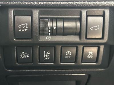 2015 Subaru Outback - Thumbnail