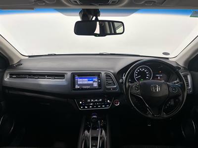2017 Honda Vezel - Thumbnail