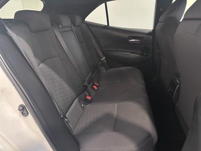 2018 Toyota Corolla - Thumbnail