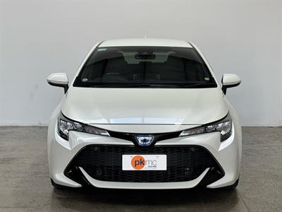 2018 Toyota Corolla - Thumbnail