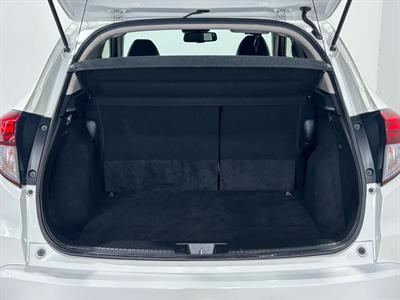 2016 Honda Vezel - Thumbnail