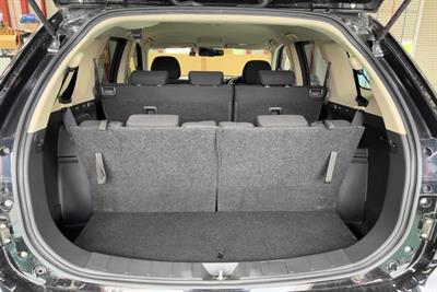 2016 Mitsubishi Outlander - Thumbnail