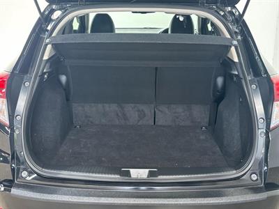 2016 Honda Vezel - Thumbnail