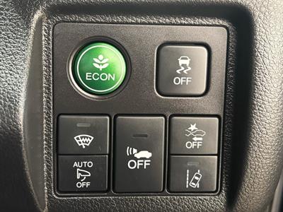 2016 Honda Vezel - Thumbnail