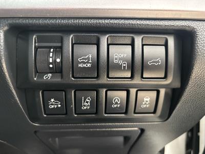 2017 Subaru Outback - Thumbnail