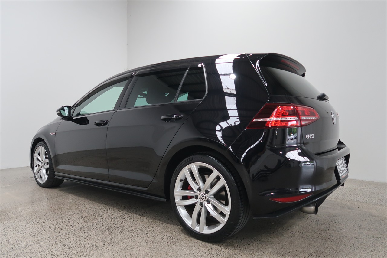 2015 Volkswagen Golf