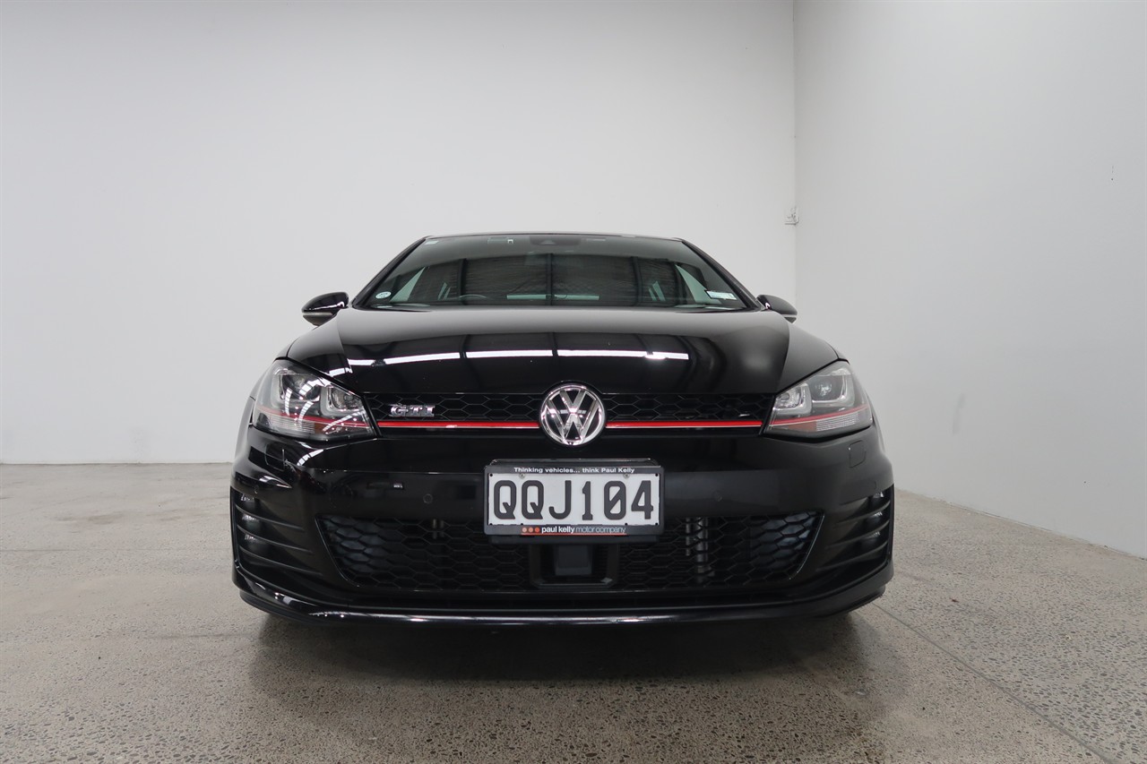 2015 Volkswagen Golf