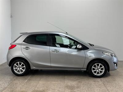 2012 Mazda Demio - Thumbnail
