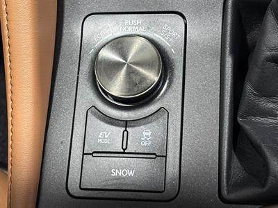 2015 Lexus RC300h - Thumbnail