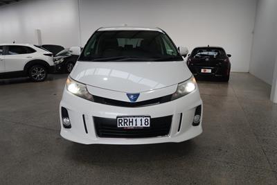 2013 Toyota Estima - Thumbnail